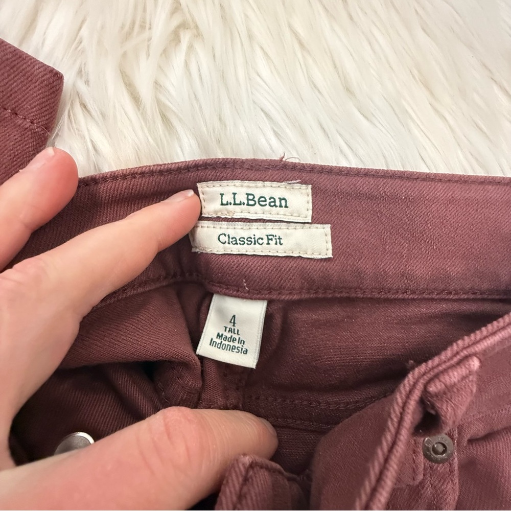 L.L. Bean High-Rise Straight Leg Jeans in Burgundy - Size 4 - Picture 3 of 5